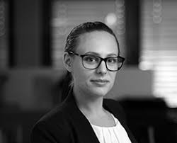 Our Dedicated Team at Zirlguss