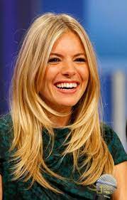 31 Layered Hairstyles Several Reasons To Have This Fun Trendy Style Hairstyles Weekly Hair Styles Long Hair Styles Medium Hair Styles