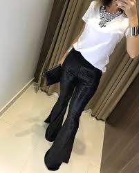 Calça Flare Esta Na Moda 2018 O Que E Essa Calca Braseeeel Calca Isadora Paete Compras On Line Www Estacaodamodastore Com Br Looks Looks Femininos Looks Com Calca Flare