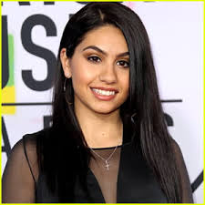 Alessia Cara Reacts To Her Grammy Nominations: 'I'm Not Sure What To Say or  Feel'