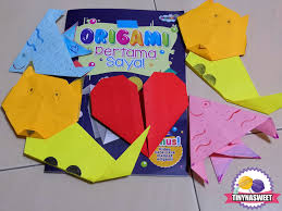 Origami ve matematiği buluşturan treemaker isimli programın üreticisi olan robert lang konuşmasında kağıt katlama sanatının tıpta, bilimde, uzayda ve teknolojide uygulama alanlarının. Bila Anak Peminat Origami Keje Ibu Jadi Senang Ada Buku Origami Pertama Saya By Mommy Happy Tiny Na Sweet