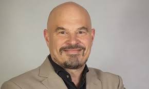 Hankey Bannister whisky aims to engage with new design