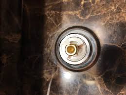 Werkzeug und baumaterial für profis und heimwerker. Delta Faucet Leaking From Under Handle Under Sink Doityourself Com Community Forums