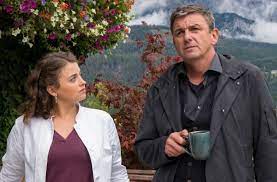 Tja, nun haben wir die liebe an. Der Bergdoktor Staffel 14 Ronja Forcher Schickt Grusse Vom Drehstart Tv Spielfilm