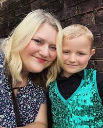 Bronwyn Blodgett (@hustleandhomeschool) • Instagram photos and videos