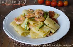 Paccheri Con Gamberi Zucchine E Pomodorini Ricetta Ricette Pomodorini Ricette Di Cucina