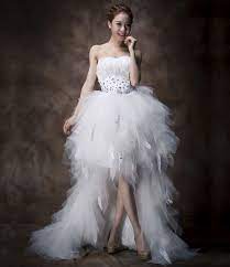 White Feather Wedding Dress White Burlesque Style Wedding Dress Feather Corset Bust Ball Gown Wedding Dress Simple White Wedding Dress Wedding Dresses Unique