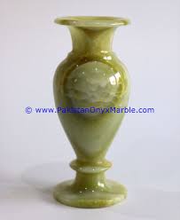 Pin By Pakistan Onyx Marble On Onyx Vases Dark Green Onyx Handcrafted Natural Stone Flower Vases Flower Vases Green Onyx Handcraft