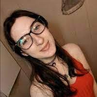 Celeste Morelli's Instagram, Twitter & Facebook