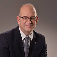 Die abkürzung bic steht dabei für 'business identifier code' (früher 'bank identifier code'). Uwe Erber Direktor Und Prokurist Interne Revision Sparda Bank Hessen Eg Xing