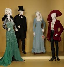 Oz The Great And Powerful Full Movie Watch Online Fidm Museum Blog Beautiful Costumes Costume Design Hollywood Costume