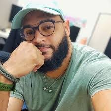 Gerald Abrahamson's Instagram, Twitter & Facebook