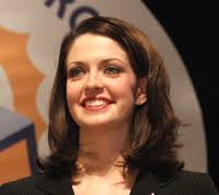 Hire Deidre Downs to Speak at Events