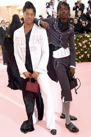 Telfar Clemens Left And Actor Ashton Sanders Brought Mini Shopping Bags To The Met Gala Street Style Bags Black Bag Outfit Fashion