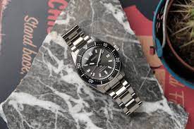 No, the spb143 is not an exact replica of the original 62mas. Hands On Seiko Prospex Spb143 Video Atelier De Griff