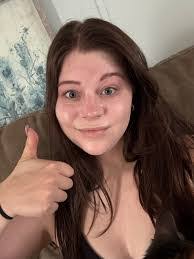 Stacey Larocca's Instagram, Twitter & Facebook