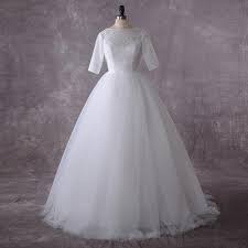 Be like royalty even for a day and be the bride queen (or. Simple Lace Tulle White Wedding Dresses With Sleeves Ball Gown Free People Wedding Dress Lace Up Back Cheap Wedding Gowns Vestidos De Novia African Wedding Dresses Alternative Wedding Dresses From Mirusponsawedding 129 66