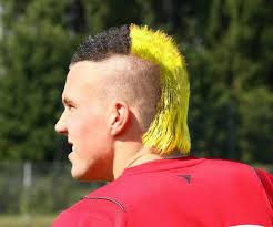 Er stand zuletzt beim drittligisten kfc uerdingen 05 unter vertrag. Footballerinabvb On Twitter I M Not Kidding This Is Kevin Grosskreutz 4 Years Ago When He Played For Rw Ahlen Fan Bvb Http T Co Mijkb6l8lt