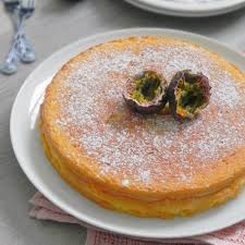 Le Gateau Aux Framboises Qui A Un Succes Fou Fou Fou Une Plume Dans La Cuisine Recettes De Cuisine Poulet Au Curry Thai Moelleux