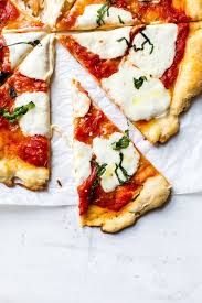 My search for the best homemade margherita pizza (made in a standard oven with everyday ingredients) is over! Easy Margherita Pizza Recipe No Yeast Skinnytaste