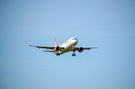 Every passenger traveling by air malta is allowed to take one piece of hand luggage with a maximum weight of 10 kg and an additional item with a maximum weight of 2 kg. Kurzarbeitergeld Fur Die In Deutschland Stationierten Malta Air Mitarbeiter Rechtslupe