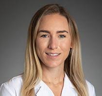 Sarah Lechner's Instagram, Twitter & Facebook