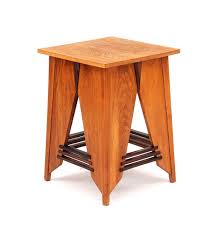 botterweg auctions amsterdam vierkant houten haagse school tafeltje ontwerp p e l izeren 1886 1943 uitvoering de genneper molen ca 19 art deco houten deco