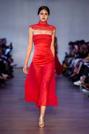 Fashion designer & ceo since 1992 the official fátima lopes account www.fatimalopes.com. Pin On Lady In Red