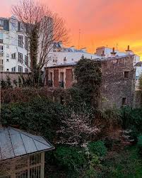 Sous Le Ciel De Paris Regarde Le Ciel Suite Nofiltre January Parisian Sky In 2020 House Styles Mansions House