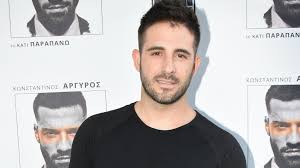 Το «τελευταίο αντίο» στον αντώνη λιβάνη. O Giwrgos Libanhs 8ixthke Me To Sxolio Moy Kai Moy Esteile Na To Katebasw Znews