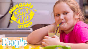 How One 8-Year-Old Used a Virtual Lemonade Stand to Raise Over $50k to Feed  Those in Need