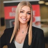 Katrina Lamb's Instagram, Twitter & Facebook