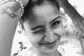 Walaupun mengenakan hijab, aku merupakan tipe wanita yang tidak bisa ketinggalan mode. 8 Tanda Di Luar Sadar Saat Wanita Sedang Terangsang