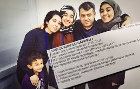 Kimdir hayatı 135 lượt xem9 tháng trước. Tutuklu Hasta Gazeteci Oztas In Kizi Babam Olmesin Tr724
