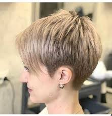 Sometimes layering thin hair can be difficult because if there are too many layers, it can make your hair look. Pin On Fryzury