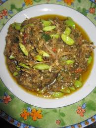 Campur sebagian bawang putih, dan 2 sdm saus tiram, 2 sdm kecap asin, saus tomat, arak masak, dan kecap manis. Petai Sambal Hijau Resep Masakan Cina Makanan Sehari Hari Resep Masakan Asia