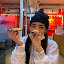 있지 리아 과거사진 계속 뜬다. ìžˆì§€ Itzy ë¦¬ì•„ ê°€ì„ ì‚¬ë³µ ëª¨ìŒ