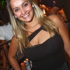 Ariel Regis's Instagram, Twitter & Facebook