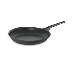 Japanese Cast Iron Fry Pan 50 Lighter Komin Yamada Cast Iron It Cast Frying Pan
