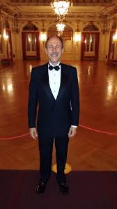 Eli Marcus: “The Mayor of Times Square” Walks the Tightrope of Life and NYC  Tourism