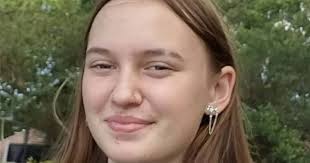 Missing teen girl last seen in Wandandian: police seek help