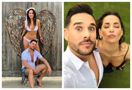 Tras 11 años de relación, carmen villalobos y sebastián caicedo por fin sellaron su amor frente al altar, en una ceremonia celebrada en cartagena. Matrimonio De Carmen Villalobos Y Sebastian Caicedo Detalles De La Boda La Fm