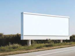 Um outdoor branco na beira da estrada | imagem Premium gerada com IA