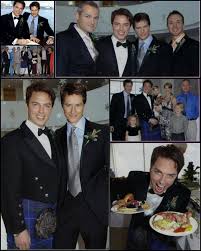 John Barrowman And His Husband Scott Gill Pix Of Their Wedding John Barrowman John Scott Captain Jack Harkness