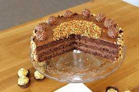 Sallys Rezepte Rocher Torte Ferrero Rocher Torte Rocher Torte Kuchen Und Torten Rezepte Kuchen Und Torten