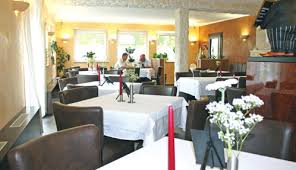 Bilder unserer zimmer und ferienwohnungen. Https Www Bad Schussenried De Fileadmin Dateien Dateien Sonstiges 2019 Endversion Gastrof C3 Bchrer Pdf