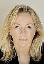 Eve Winter's Instagram, Twitter & Facebook