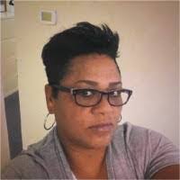 Melanie Meek's Instagram, Twitter & Facebook