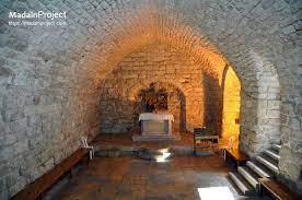 The synagogue church is a small christian church in the heart of nazareth known by this name due to a tradition claiming that it is the same building that used to be the village synagogue in jesus' time. Synagogue Church Madain Project En