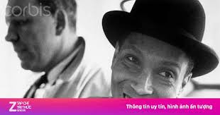 Sự vô cảm của nhân chứng sau cái chết của cô gái người Mỹ